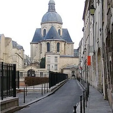 Lovely Le Marais Apartman